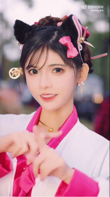 狗头萝莉自曝悲惨经历,被亲生父亲侵害,被前任报复,只是...