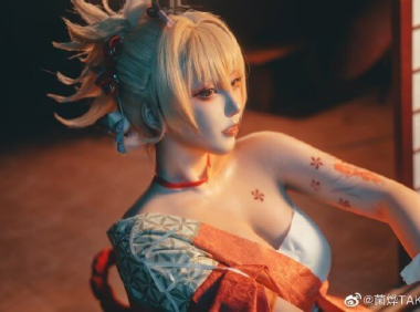 【COS正片】coser@菌烨TAKO-cos原神宵宫