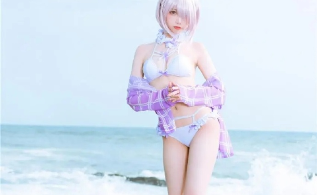 微博Coser@果咩酱W COS写真作品原图18套合集图包