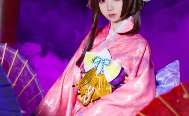 小萝莉@楚楚子W COS写真作品原图83套合集图包